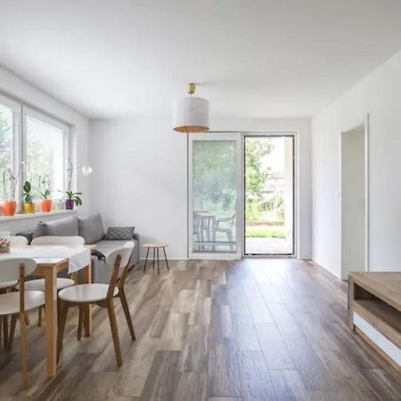 Central Garden House Постойна Екстер'єр фото