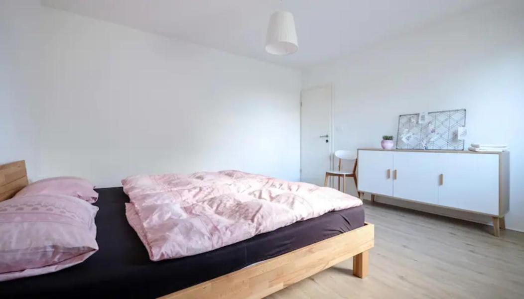 Central Garden House Постойна Екстер'єр фото